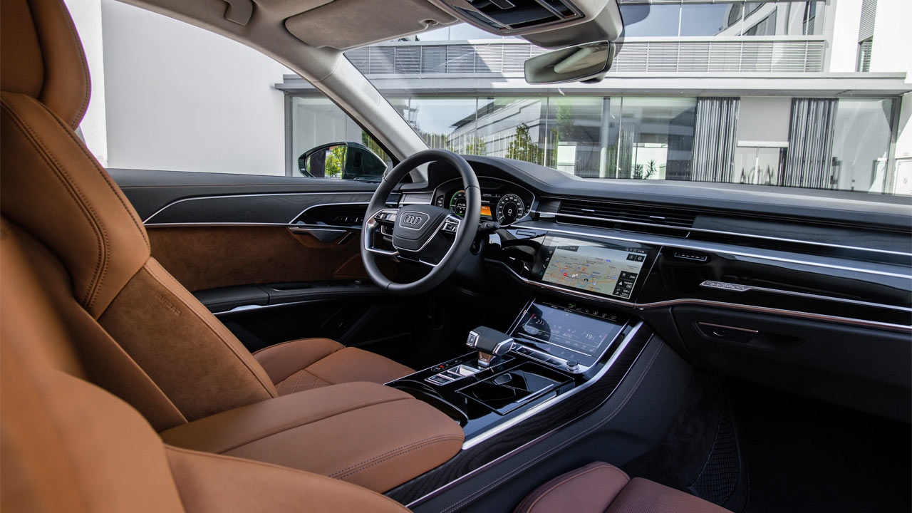 Audi-A8-L-60-TFSI-e-quattro_interior