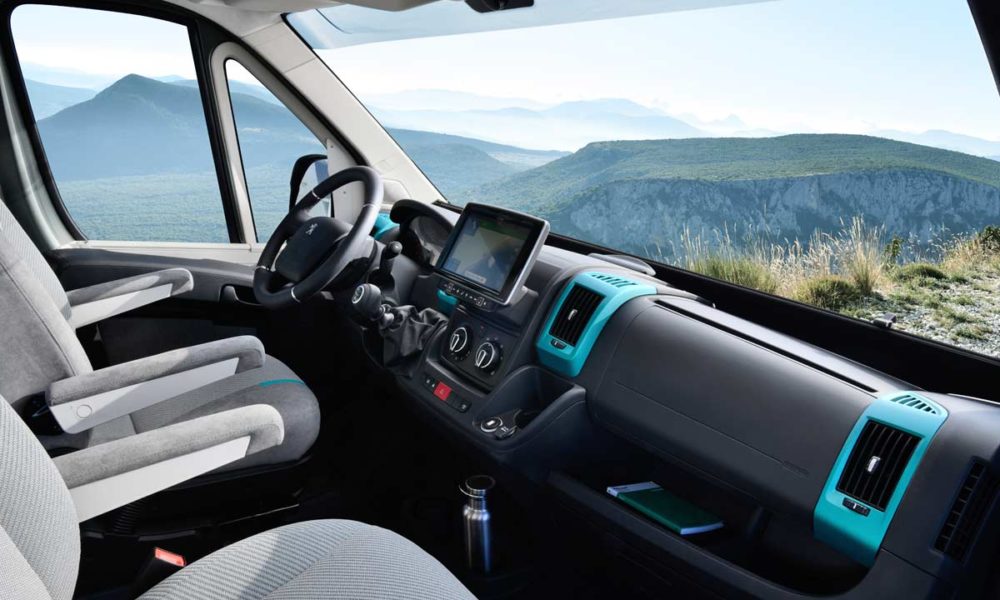 Peugeot 4x4 Boxer Concept_interior
