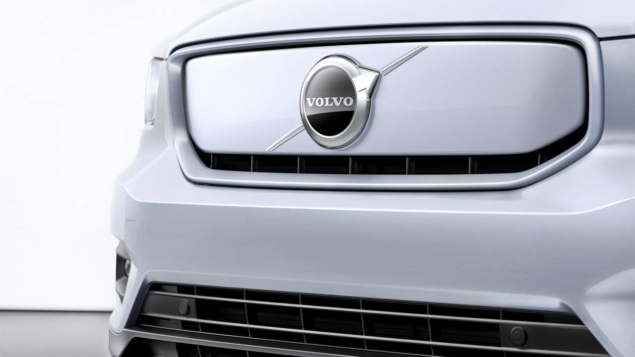 Volvo-XC40-Recharge-electric-SUV_front_grille