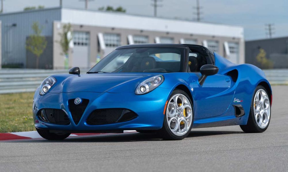 2020-Alfa-Romeo-4C-Spider-Italia