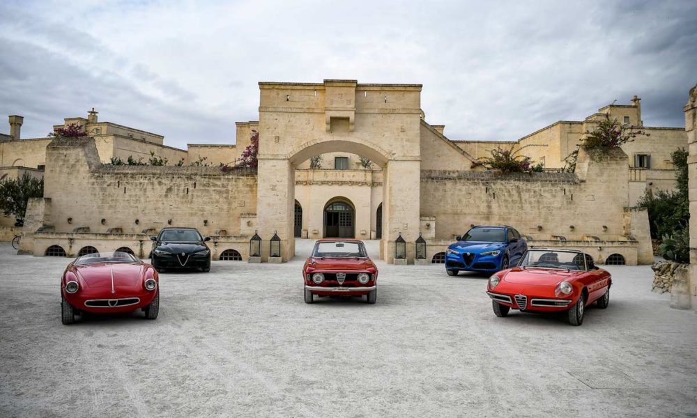 2020-Alfa-Romeo-Giulia-and-Stelvio-with-Classic-cars