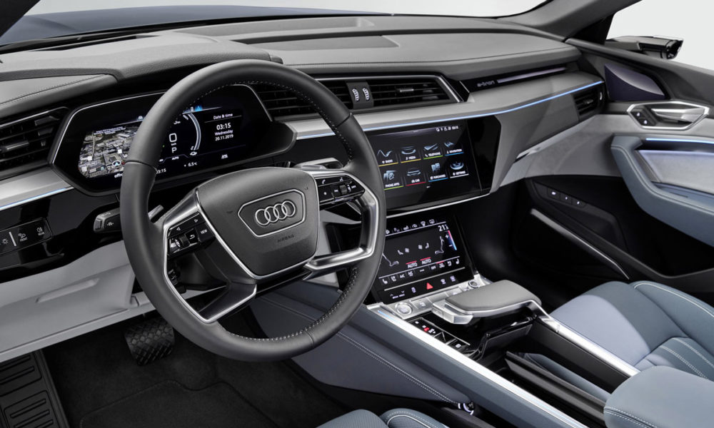 2020-Audi-e-tron-quattro-Sportback_interior