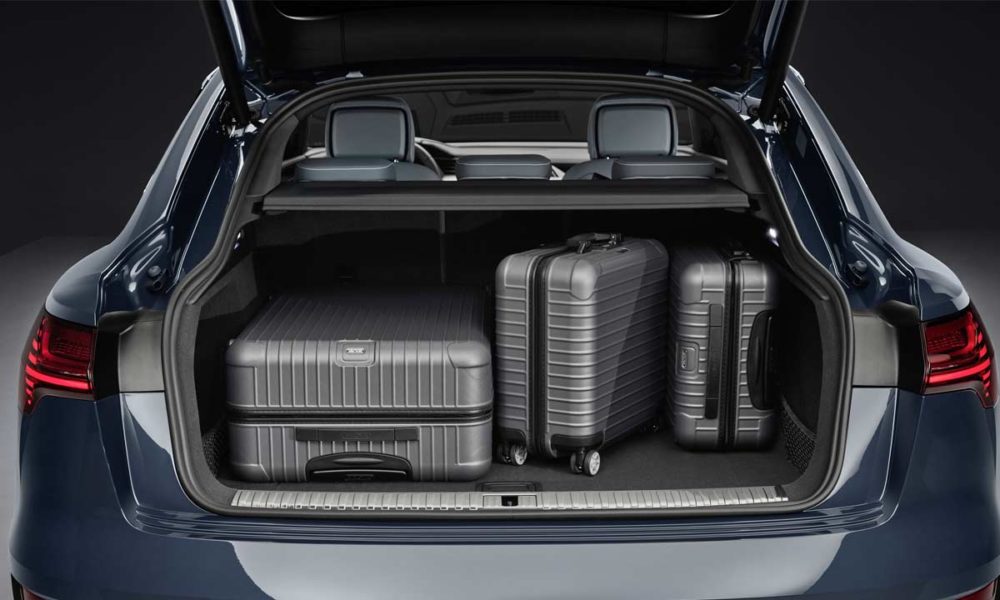 2020-Audi-e-tron-quattro-Sportback_luggage_space