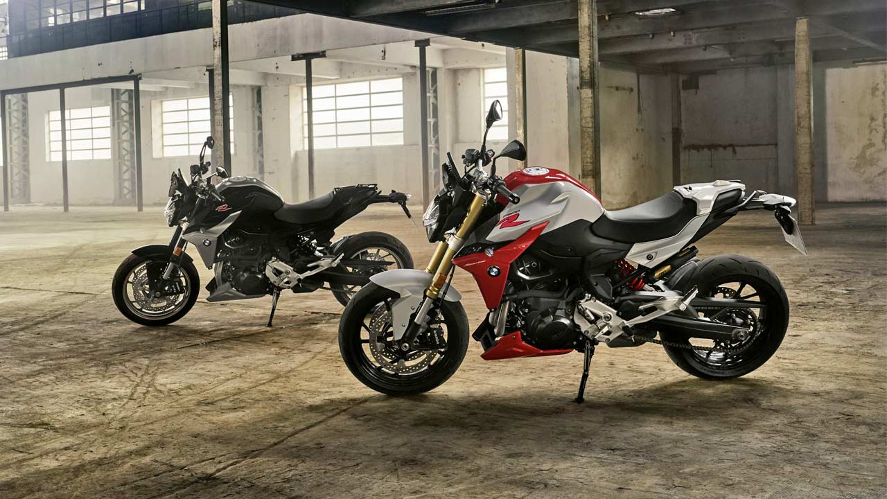 2020-BMW-F-900-R_2