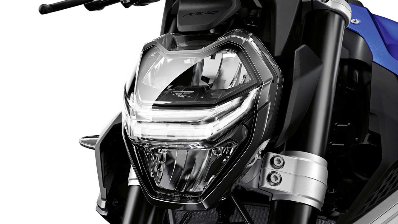 2020-BMW-F-900-R_headlamp