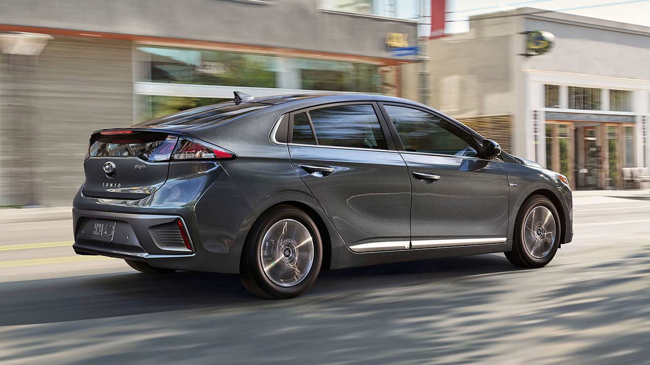 2020-Hyundai-Ioniq-Plug-In-Hybrid