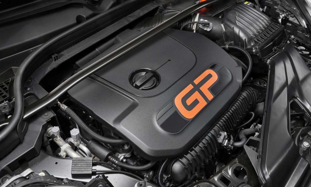 2020-MINI-John-Cooper-Works-GP_engine