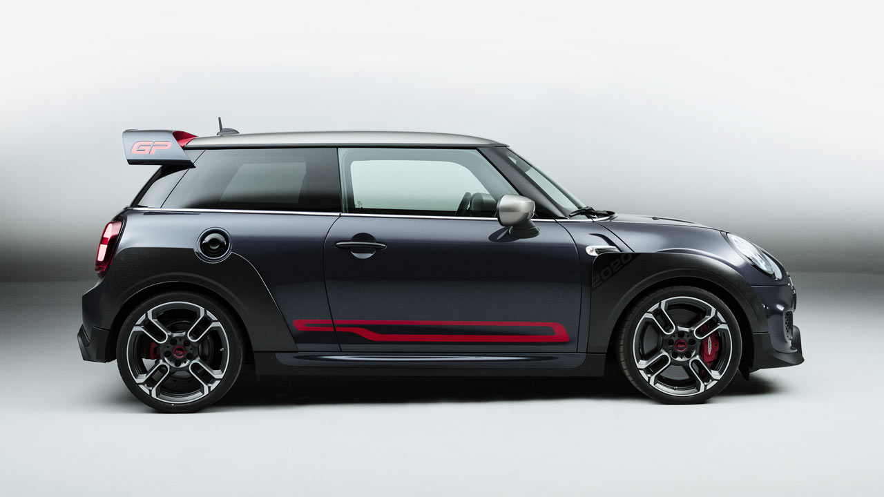 2020-MINI-John-Cooper-Works-GP_side