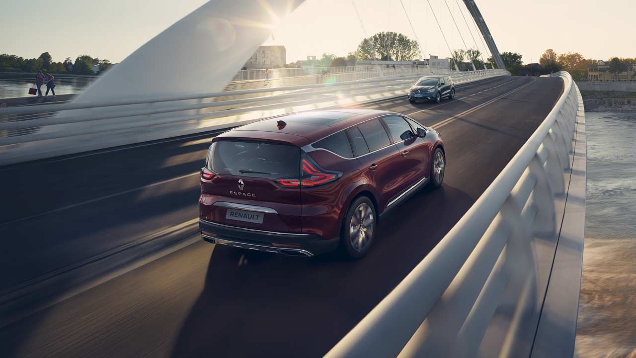 2020-Renault-Espace-Initiale-Paris_2