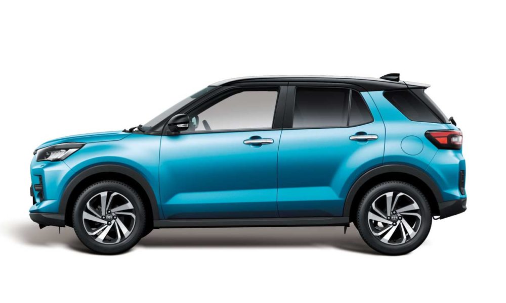 2020-Toyota-Raize-Japan_side