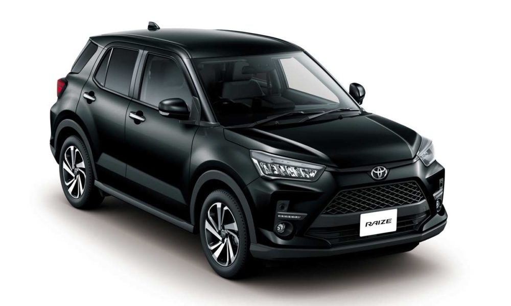 2020-Toyota-Raize-Japan_top