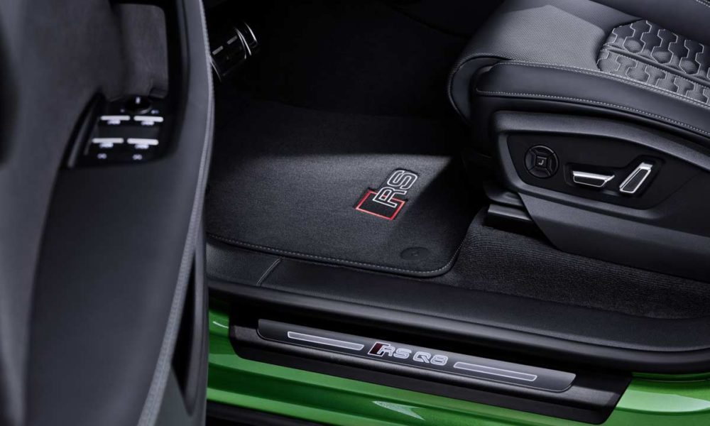 Audi-RS-Q8_interior_door_sill