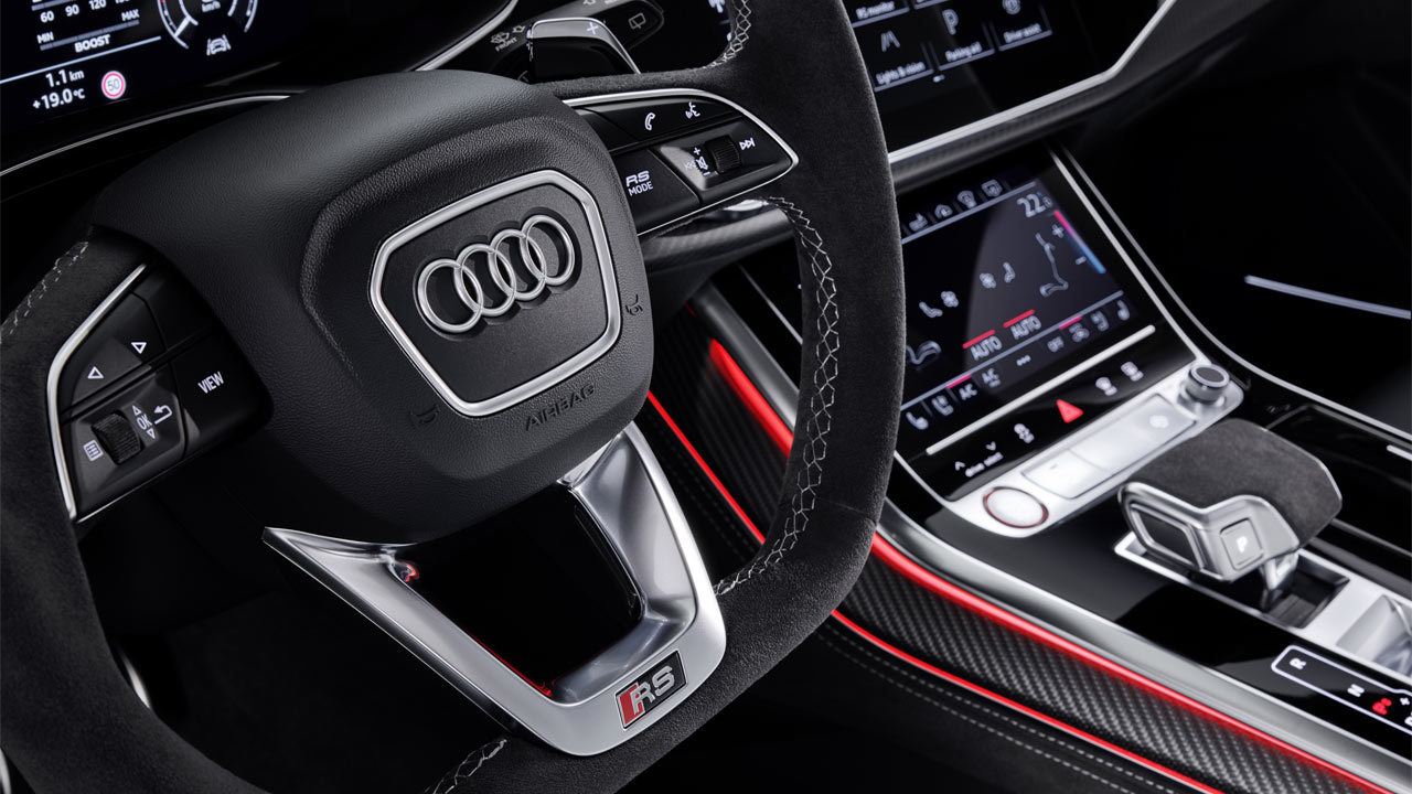 Audi-RS-Q8_interior_steering_wheel