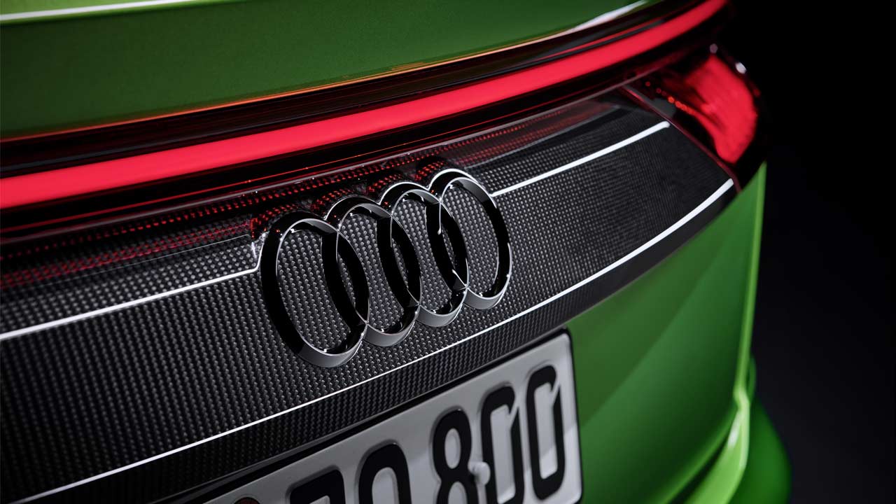 Audi-RS-Q8_rear_taillights
