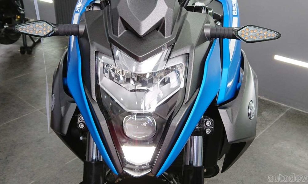 CFMoto-Bengaluru-Showroom_motorcycles_650-NK