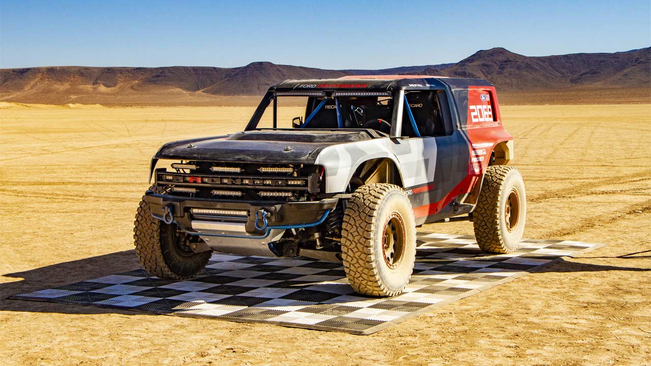 Ford-Bronco-R-race-prototype_7