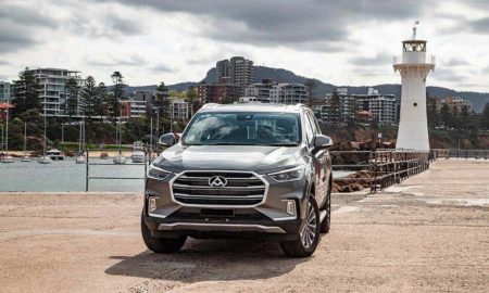 Maxus-LDV-D90-SUV_front