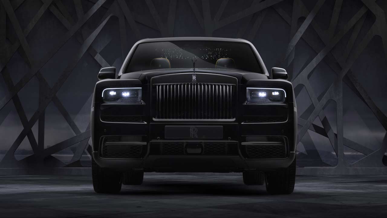 Rolls-Royce-Cullinan-Black-Badge_front