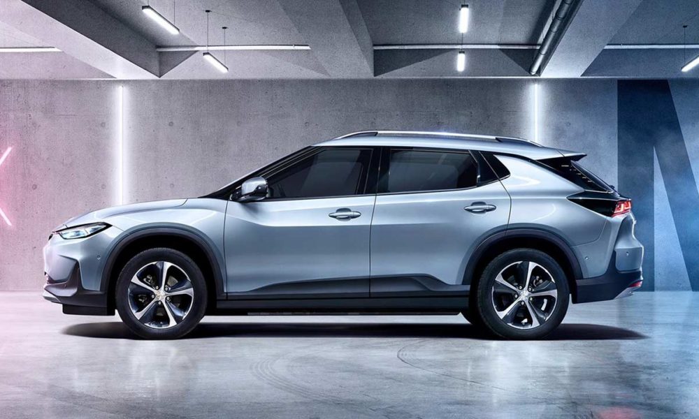 2020-Chevrolet-Menlo-EV_side