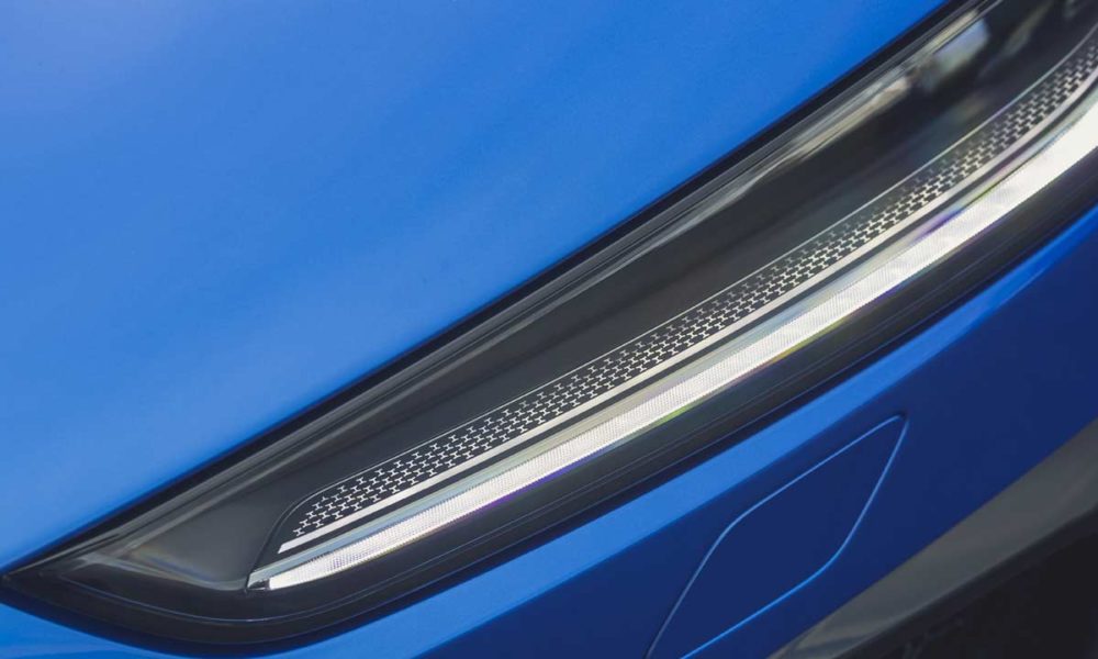 2020-Jaguar-F-Type_headlamps_monogram
