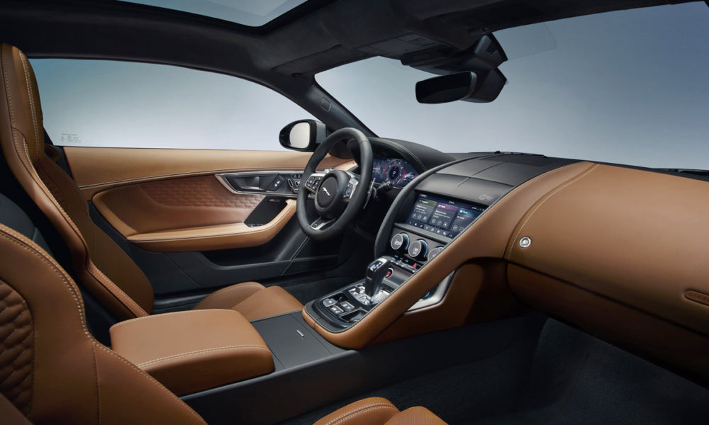 2020-Jaguar-F-Type_interior_2