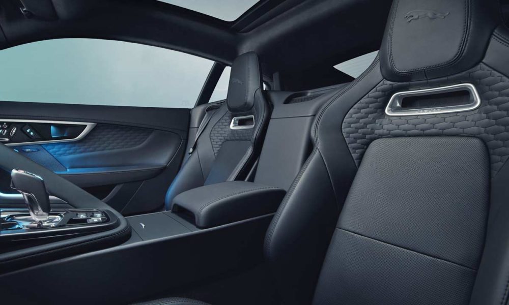 2020-Jaguar-F-Type_interior_seats