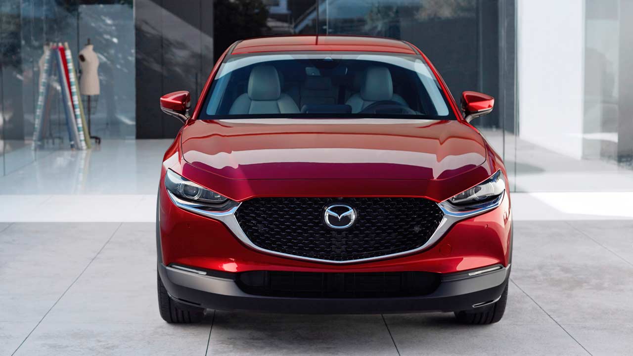 2020-Mazda-CX-30_front