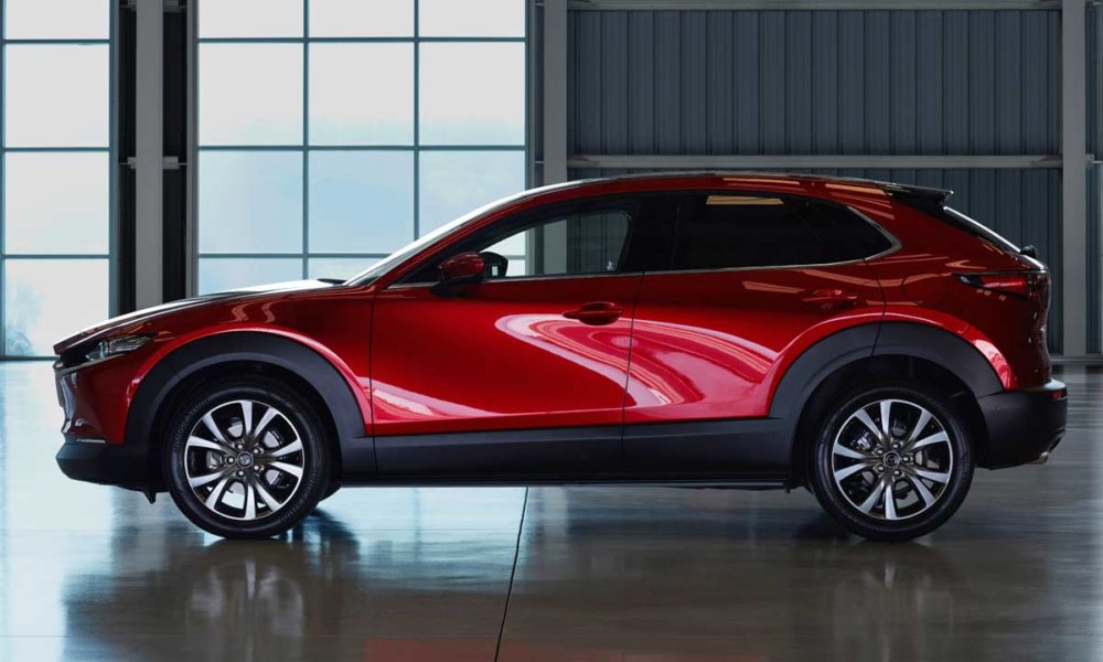 2020-Mazda-CX-30_side