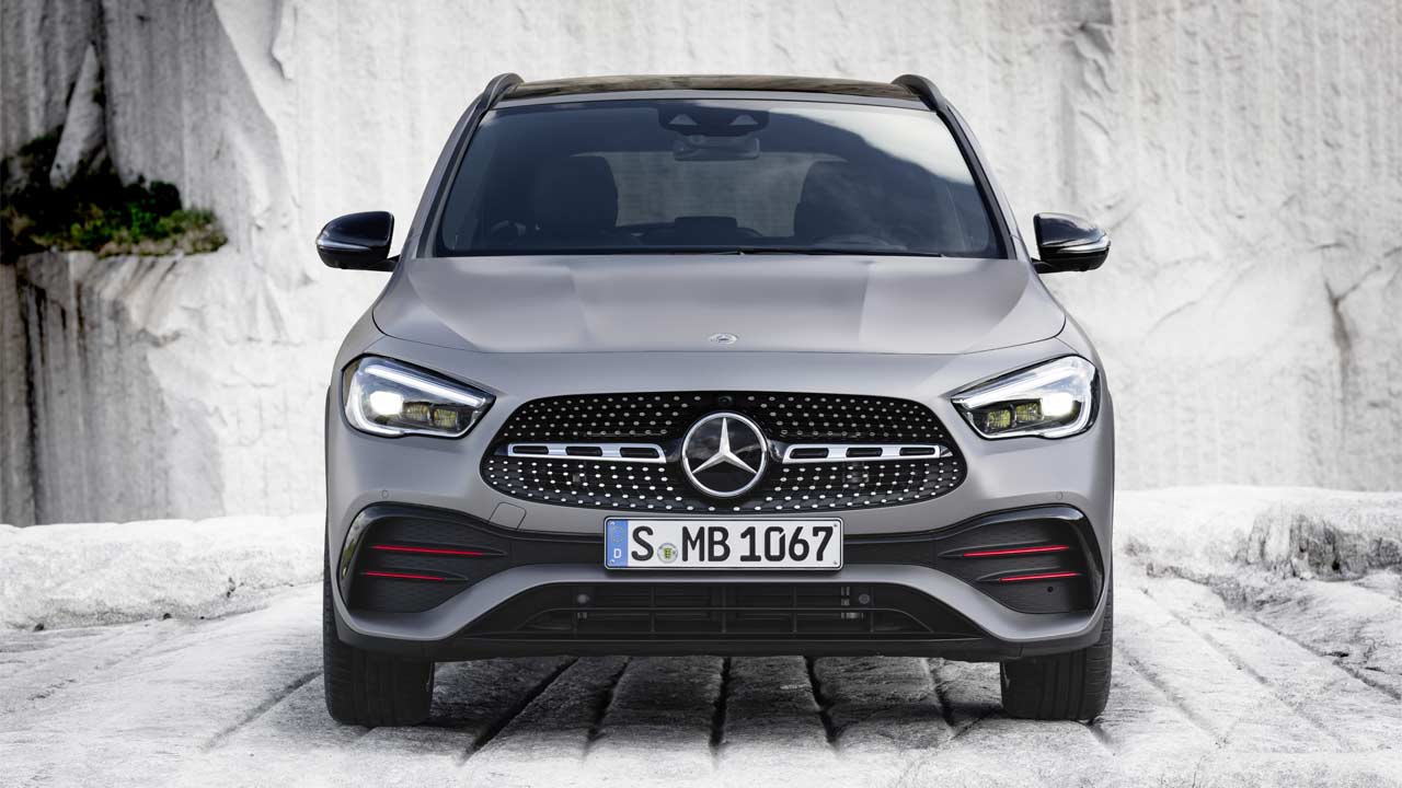 2020-Mercedes-Benz-GLA-Edition-1_front