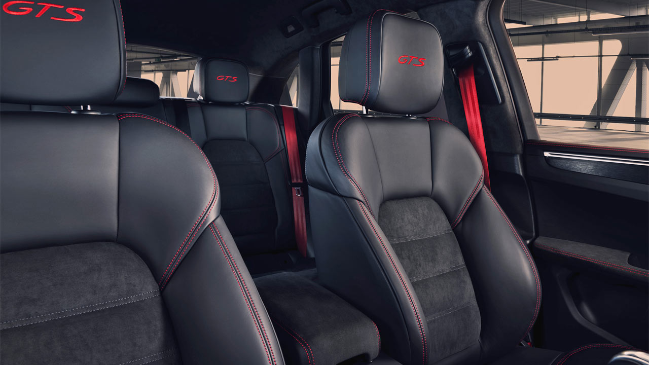 2020-Porsche-Macan-GTS_interior_seats