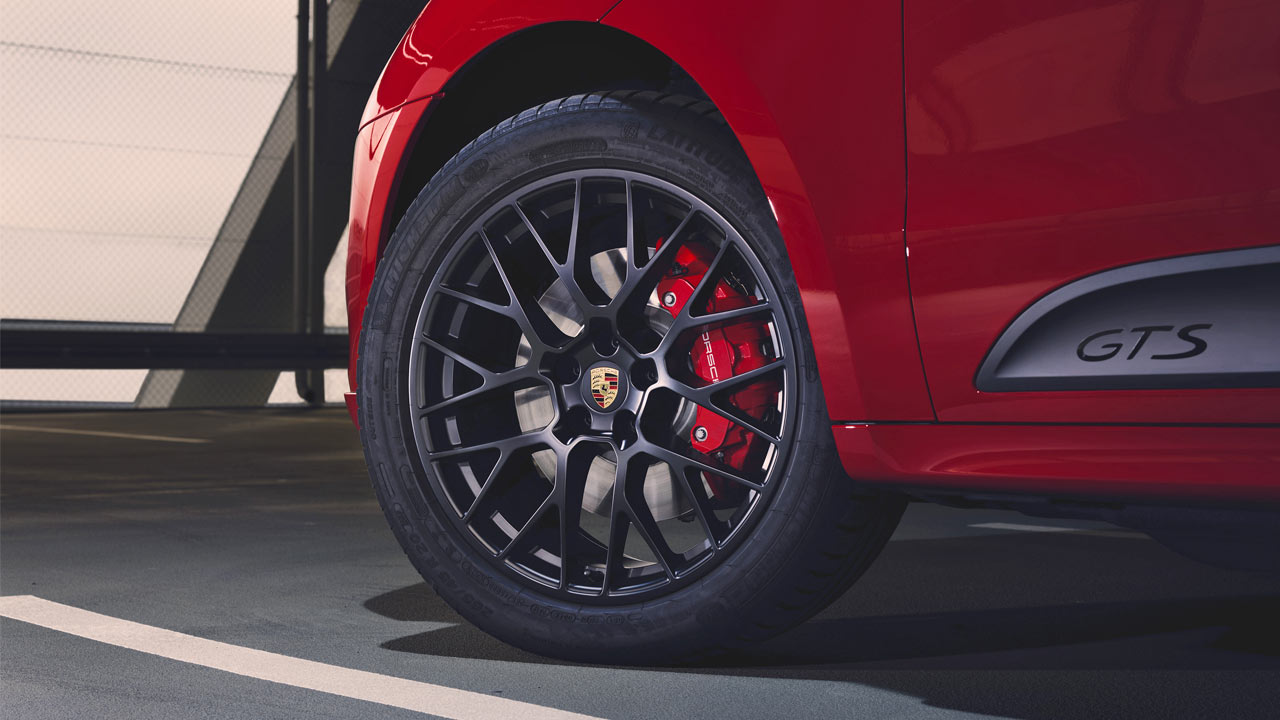 2020-Porsche-Macan-GTS_wheels