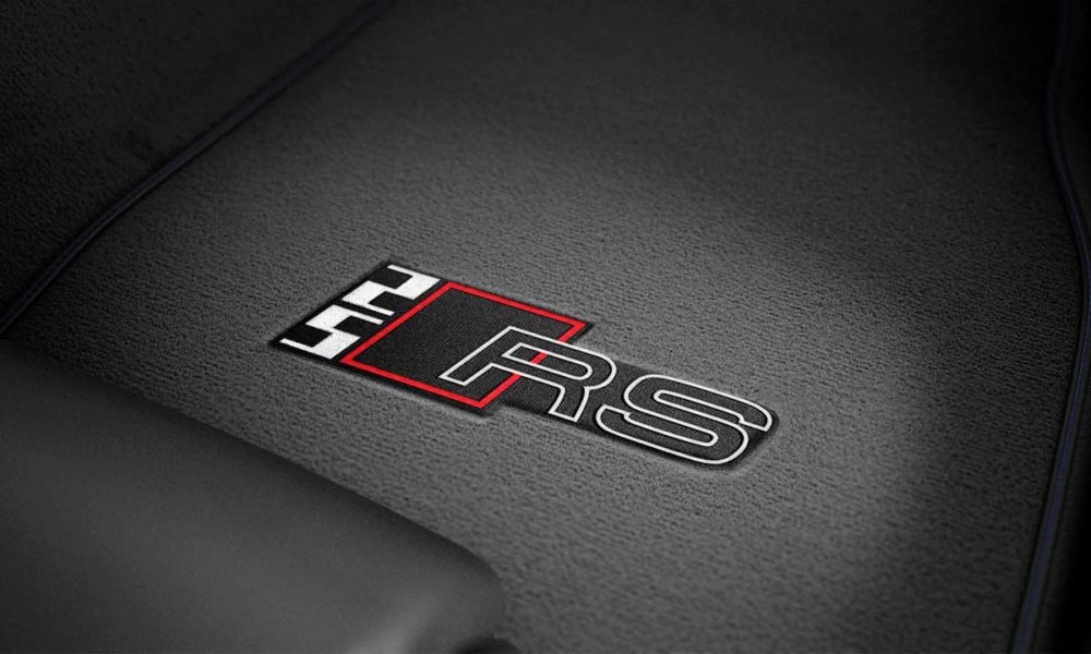 Audi-RS-25-years-anniversary-package_floor_mats