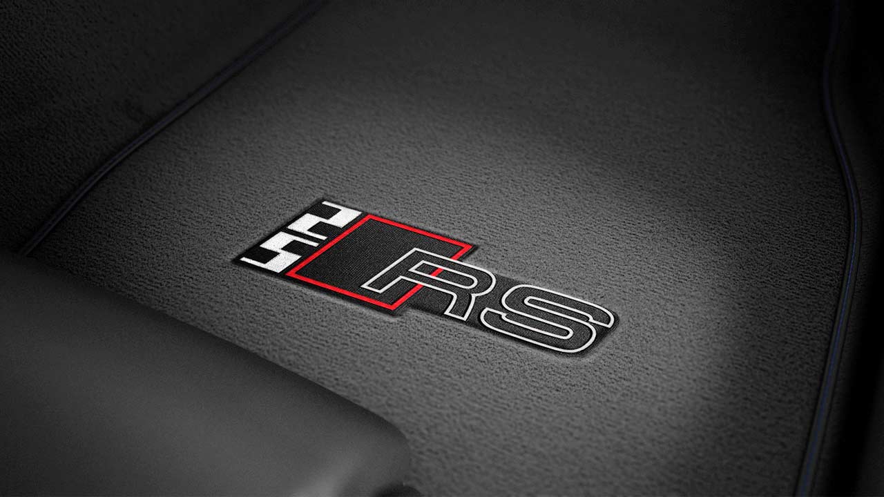 Audi-RS-25-years-anniversary-package_floor_mats