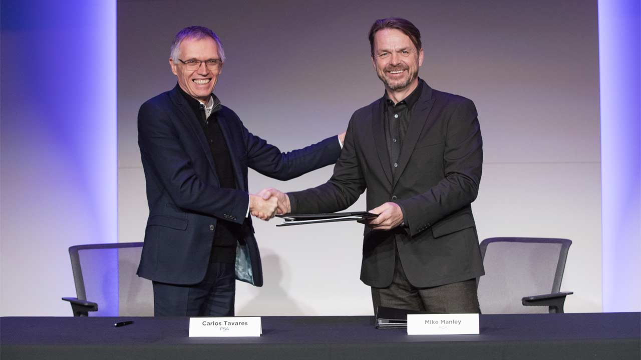 Groupe-PSA-and-FCA-merger-Carlos-Tavares-and-Mike-Manley