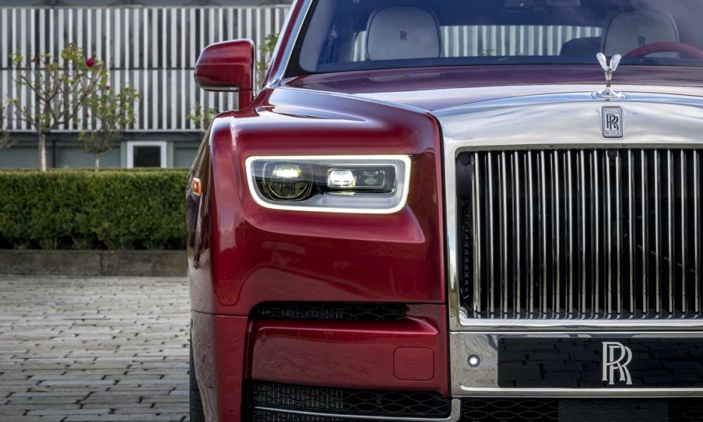 Rolls-Royce-Red-Phantom_headlamps