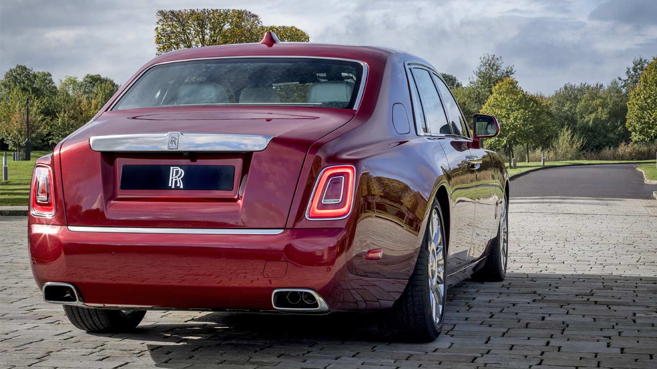 Rolls-Royce-Red-Phantom_rear