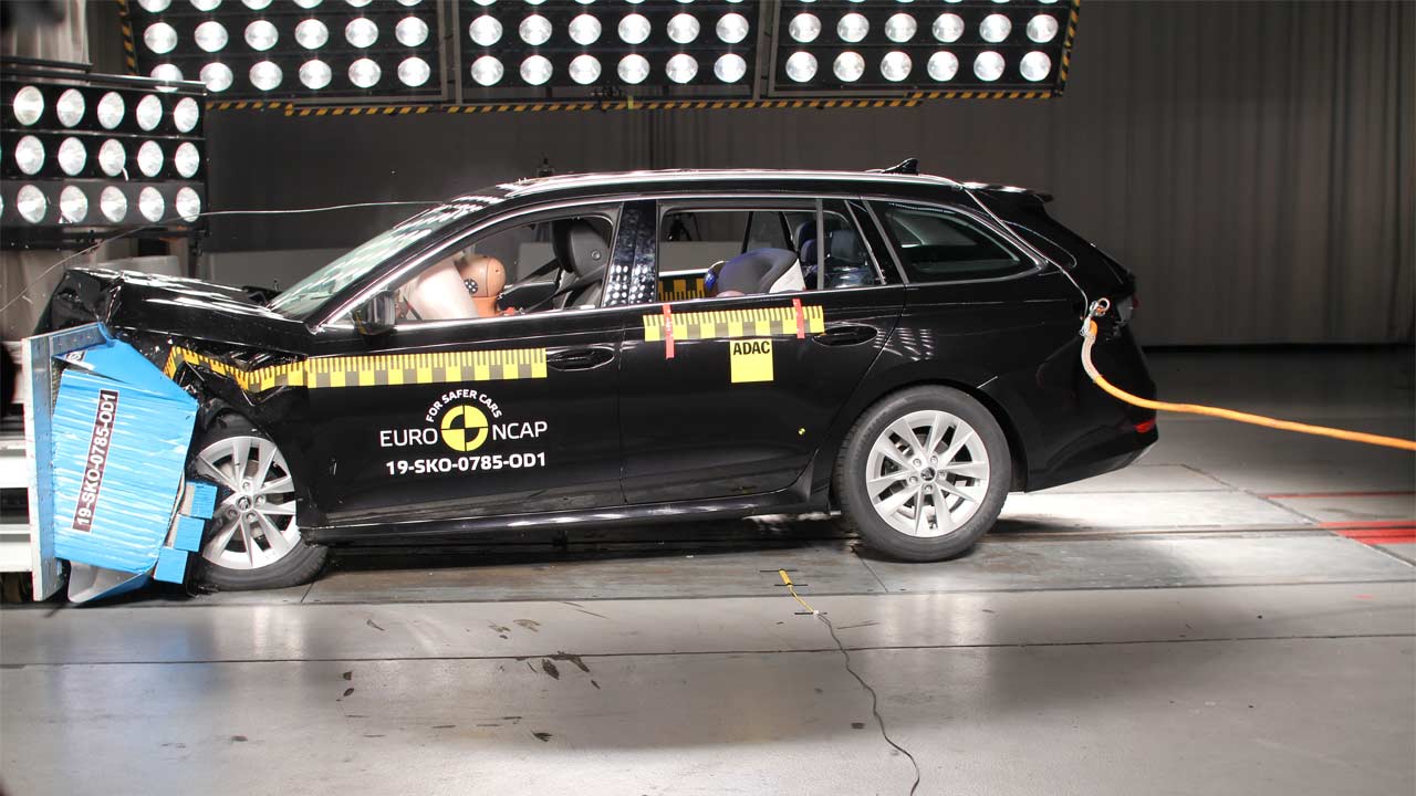 Skoda-Octavia-Combi-Euro-NCAP-crash-tests-2019