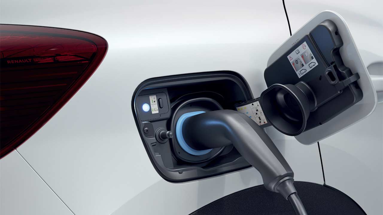 2020-Renault-Captur-E-Tech_plug-in