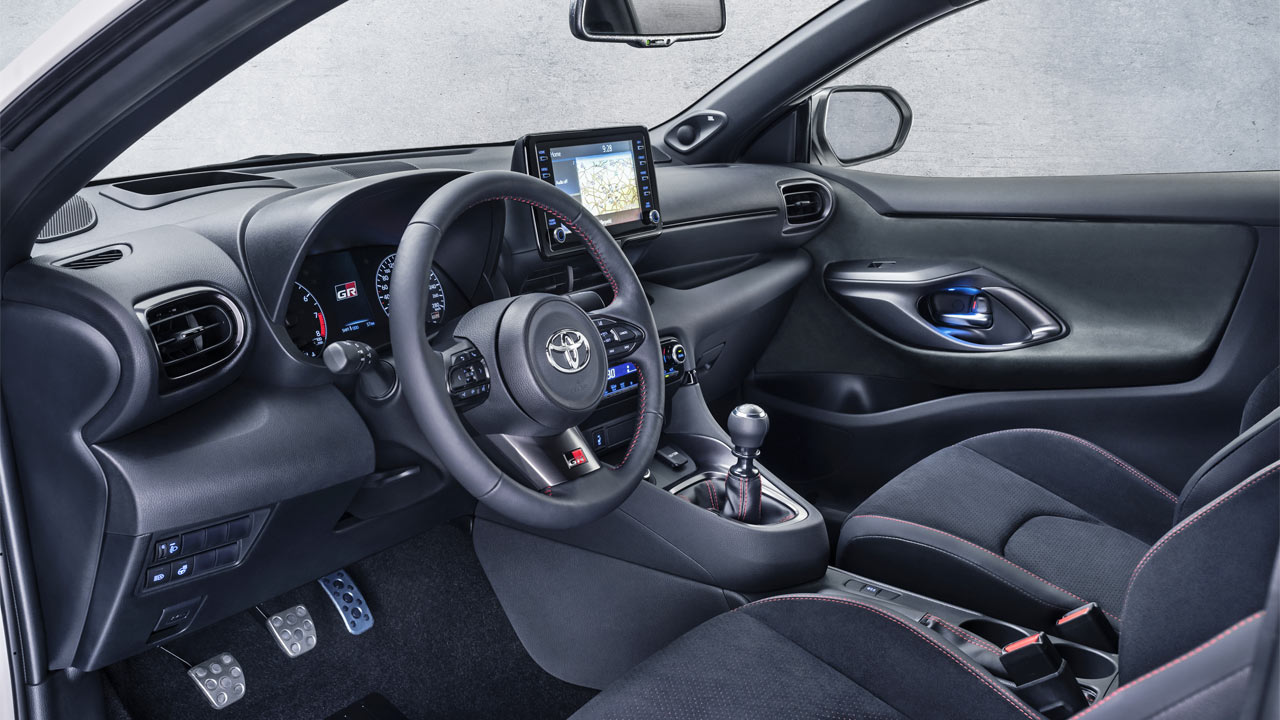 2020-Toyota-GR-Yaris-hot-hatch_interior