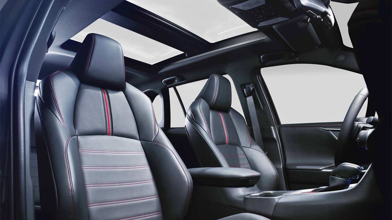 2020-Toyota-RAV4-Plug-in-Hybrid_interior_seats