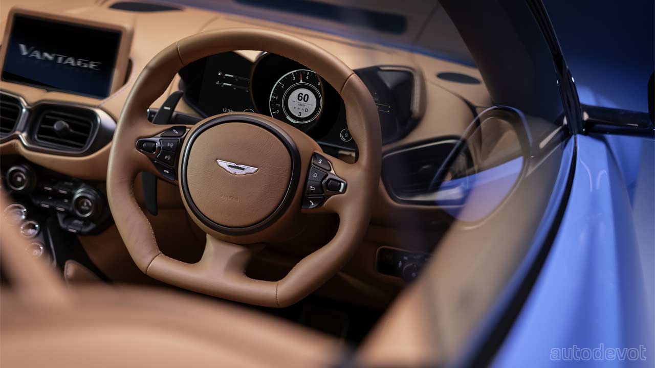 2020-Aston-Martin-Vantage-Roadster_interior_2