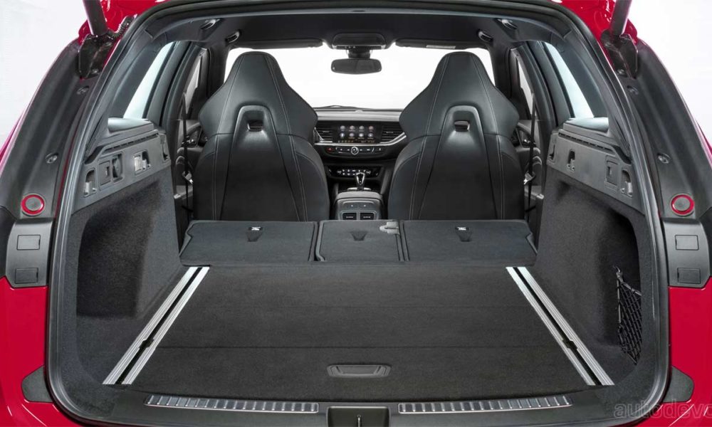 Opel Insignia GSi gets updated with AWD Autodevot