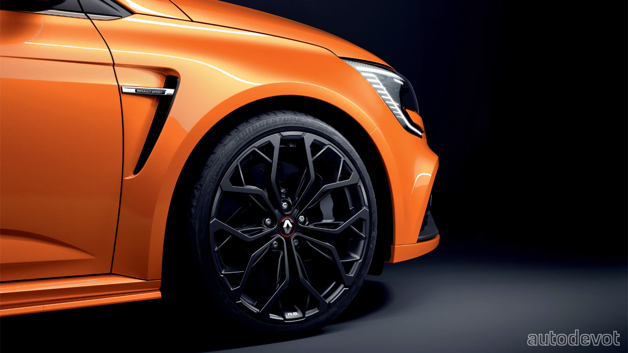 2020-Renault-Megane-R.S._wheels