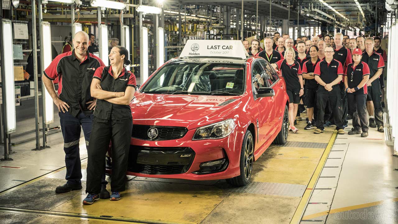 Holden-End-of-Manufacturing-October-2017-Australia_last_car