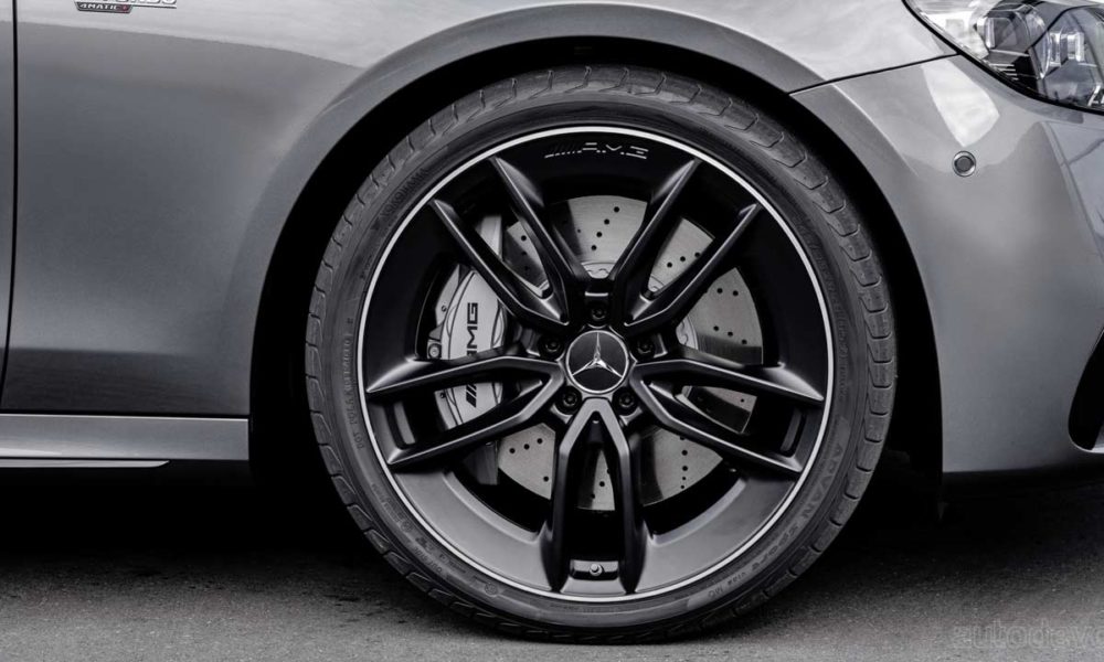 2021-Mercedes-AMG-E53-4Matic+-Sedan-Selenit-Grey-Metallic-night-&-carbon-package_wheels