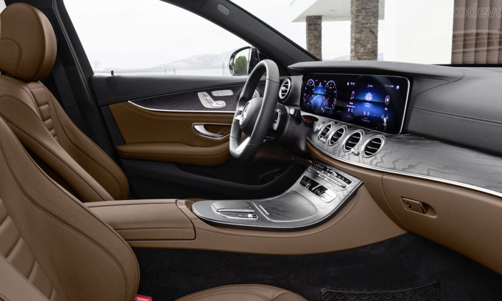2021-Mercedes-Benz-E-Class-sedan-Interior-nappa-leather-saddle-brown-AMG-Line-black-night-package