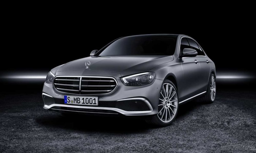 2021-Mercedes-Benz-E-Class-sedan-selenit-grey-magno