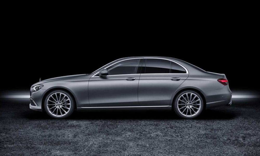 2021-Mercedes-Benz-E-Class-sedan-selenit-grey-magno_side