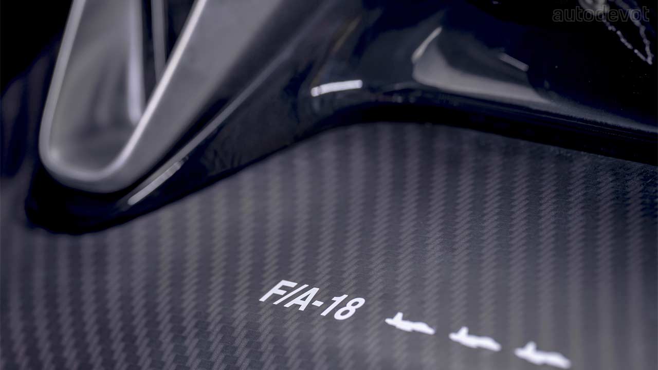 Aston-Martin-V12-Speedster_interior_7