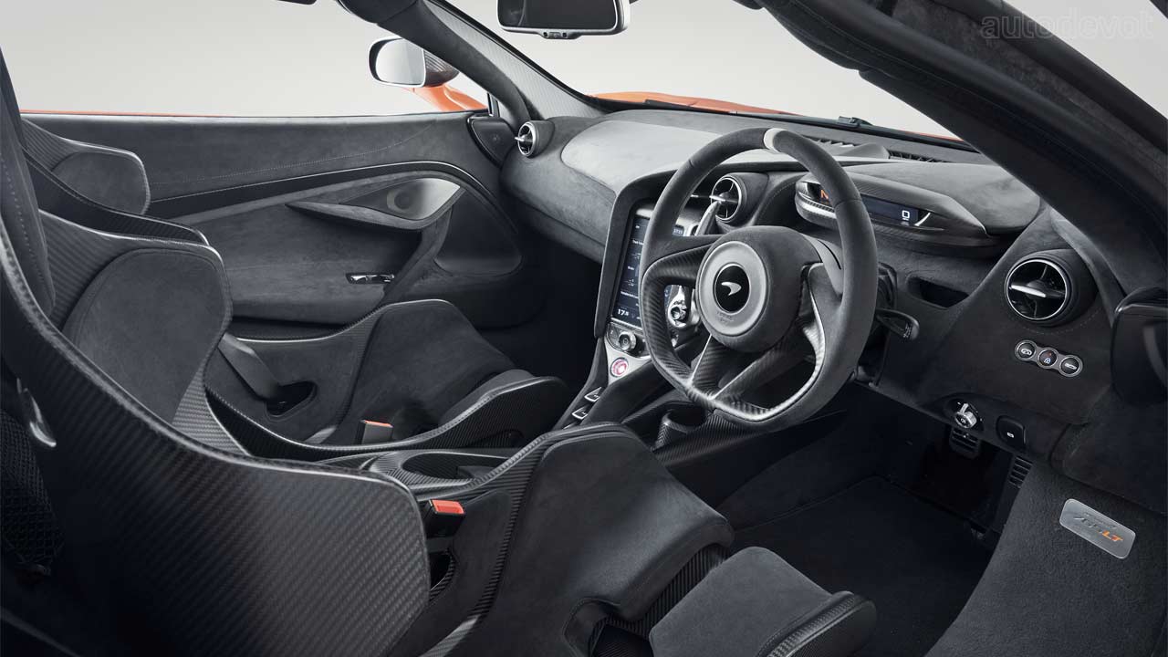 McLaren-765LT_interior